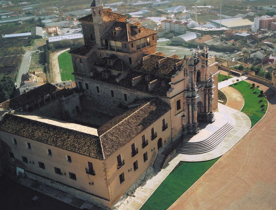 La Congregaci&oacute;n de la Paloma peregrina a Caravaca de la Cruz