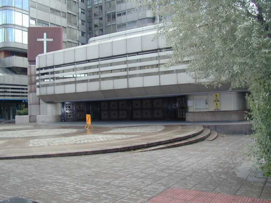 La parroquia del Buen Suceso acoge todos los jueves una meditaci&oacute;n ante el Sant&iacute;simo