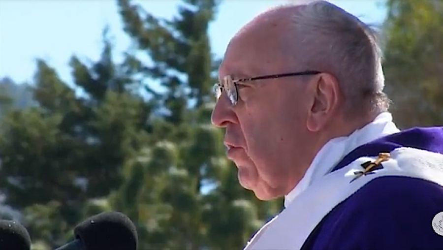 Francisco a los ind&iacute;genas de M&eacute;xico: &lsquo;El mundo de hoy, despojado por la cultura del descarte, los necesita&rsquo;