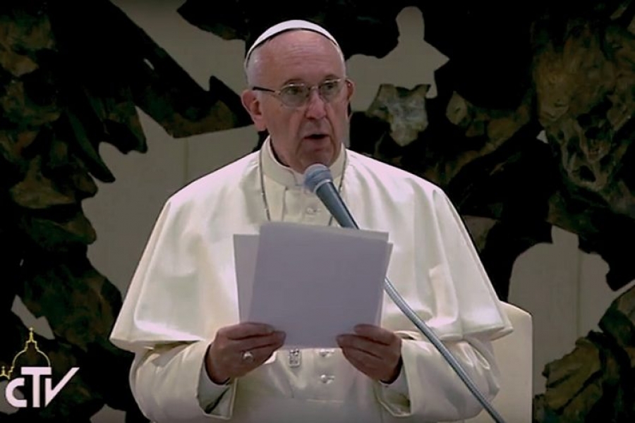 Francisco: 'El religioso santo y contento suscita nuevas vocaciones'