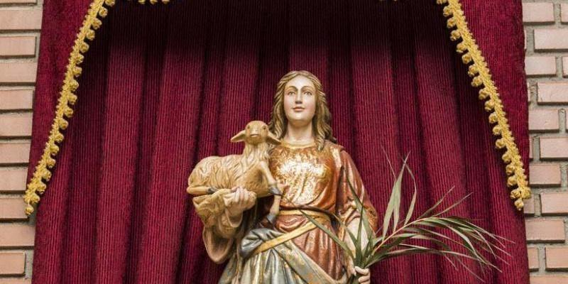 Santa Inés de Villaverde Alto honra a su titular con una solemne Eucaristía presidida por Óscar García Aguado