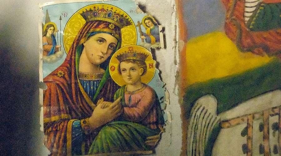 Advierten de grupo que usa a la Virgen para ofrecer medicina &laquo;alternativa&raquo;