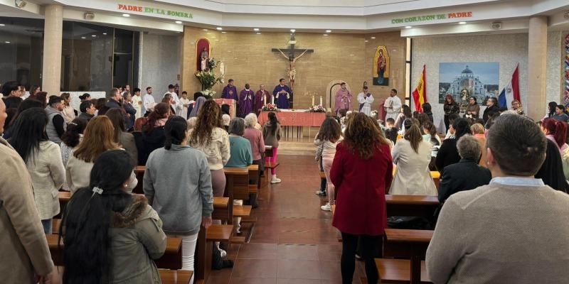 El cardenal Jos&eacute; Cobo, en la parroquia Patrocinio de San Jos&eacute;: &laquo;Se puede ver y se puede acoger la luz como San Jos&eacute;&raquo;