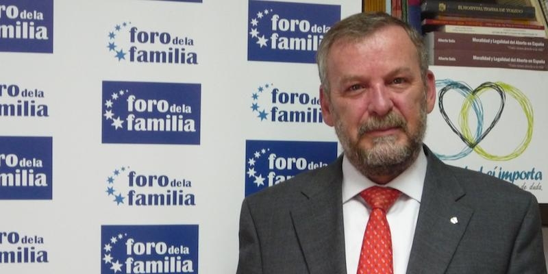 Foro de la Familia: &laquo;#Yoelijo una educaci&oacute;n sin m&aacute;s pol&iacute;tica que la imprescindible para alcanzar un pacto de Estado que la despolitice&raquo;