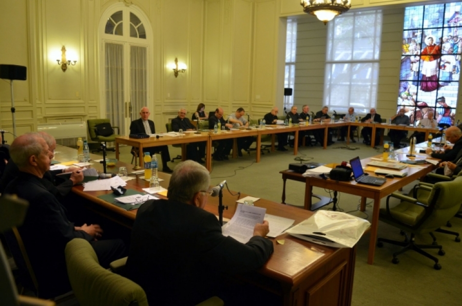 Argentina: Los obispos trabajar&aacute;n propuestas para prevenir abusos a menores