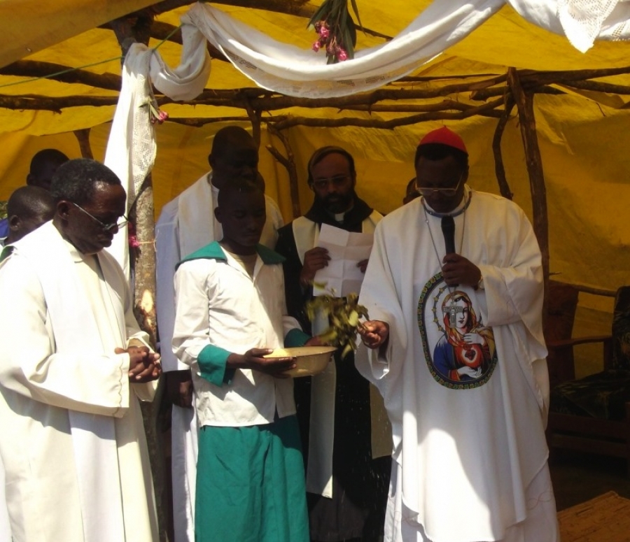 Bendici&oacute;n del primer monasterio de carmelitas descalzos en Zambia