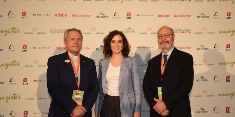 D&iacute;az Ayuso: &laquo;Defender&eacute; sin descanso el derecho de elecci&oacute;n de los padres a elegir la educaci&oacute;n de sus hijos y el centro educativo&raquo;
