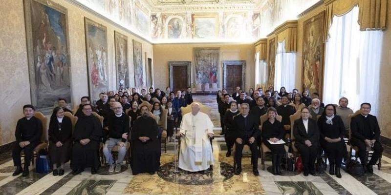 &ldquo;Tahanan&rdquo;, la Capellan&iacute;a Filipina de Madrid asentada en la parroquia Nuestra Se&ntilde;ora del Espino, recibida por el papa Francisco: &laquo;Ha sido un regalo&raquo;