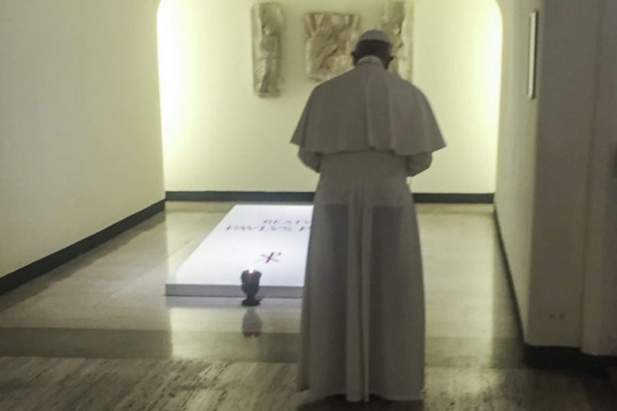 Tres a&ntilde;os despu&eacute;s del nacimiento de Amanda, Pablo VI podr&iacute;a ser canonizado