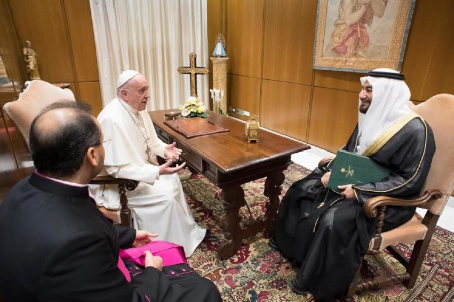 Arabia Saud&iacute;: El Papa recibe al ministro consejero Abdullah bin Fahad Al Eidan