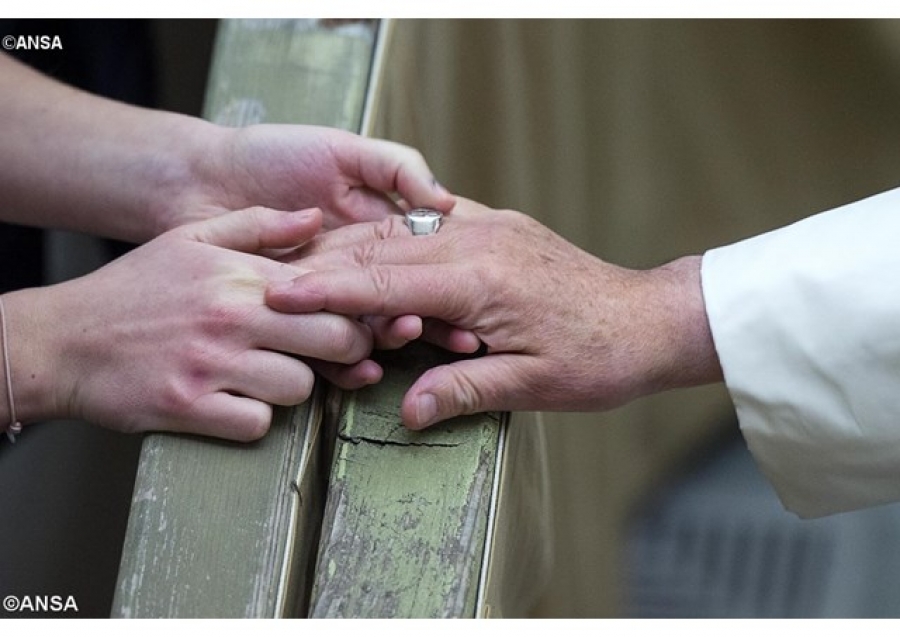 Para hablar de esperanza a quien est&aacute; desesperado, hay que compartir su desesperaci&oacute;n