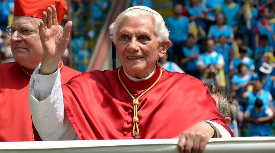 Autoridad vaticana explica cu&aacute;l es el estado de salud de Benedicto XVI