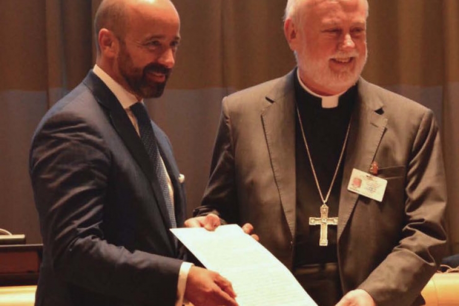 La Santa Sede firma el Tratado sobre la Prohibici&oacute;n de Armas Nucleares