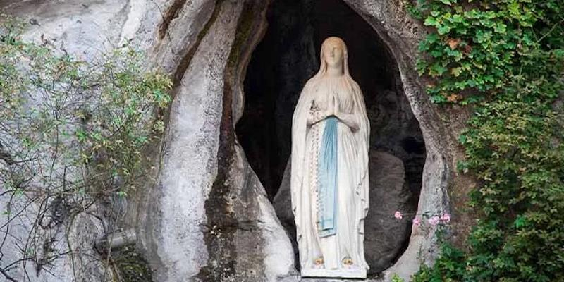 Nuestra Señora de la Estrella de Navalagamella programa un triduo en honor a Nuestra Señora de Lourdes