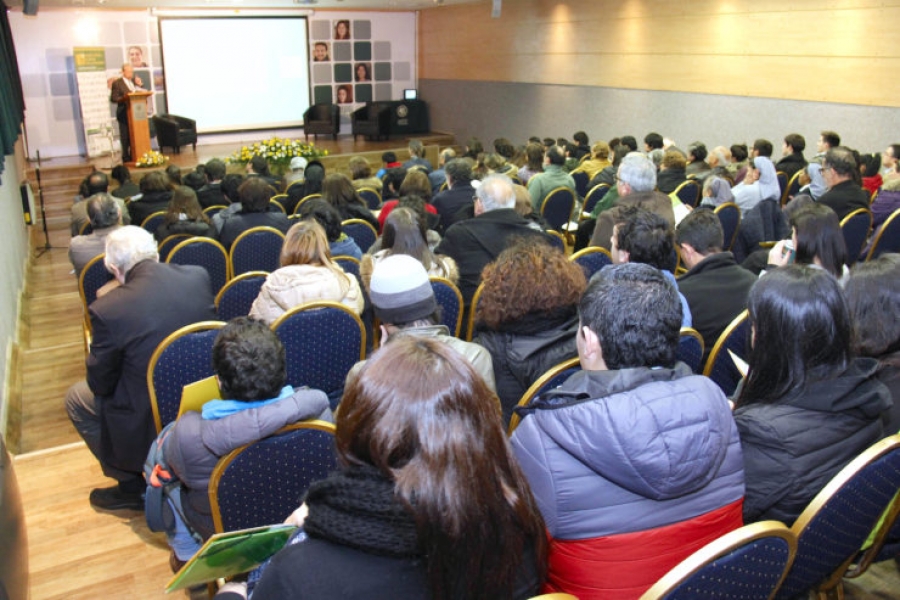 Universidad Santo Tom&aacute;s en Chile: 'Ecolog&iacute;a integral en di&aacute;logo con la misericordia'