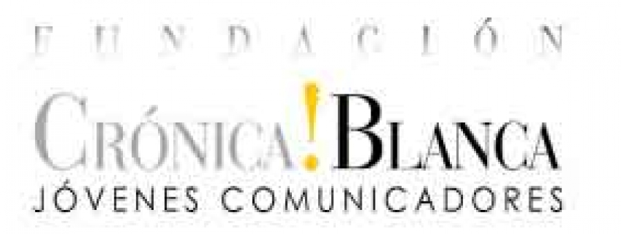 Monse&ntilde;or Carlos Osoro entrega a la periodista Raquel Mart&iacute;n Caballero el VIII Premio Juan Pablo II de Comunicaci&oacute;n (2016)