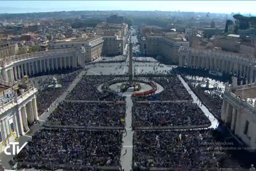 Domingo de Ramos: &laquo;No tenemos otro Se&ntilde;or fuera de &eacute;l&raquo;