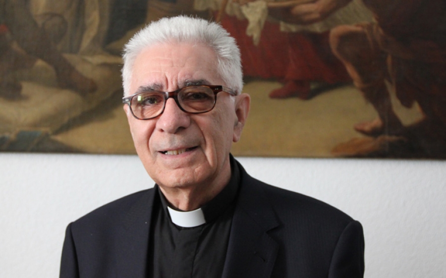 El padre Elías Royón, SJ, se reúne con la vida consagrada de la Vicaría VII