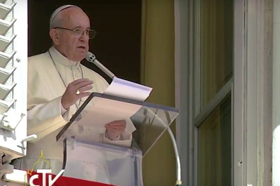 El Papa convoca a todos este martes a una 'Jornada de Oraci&oacute;n por la Paz'