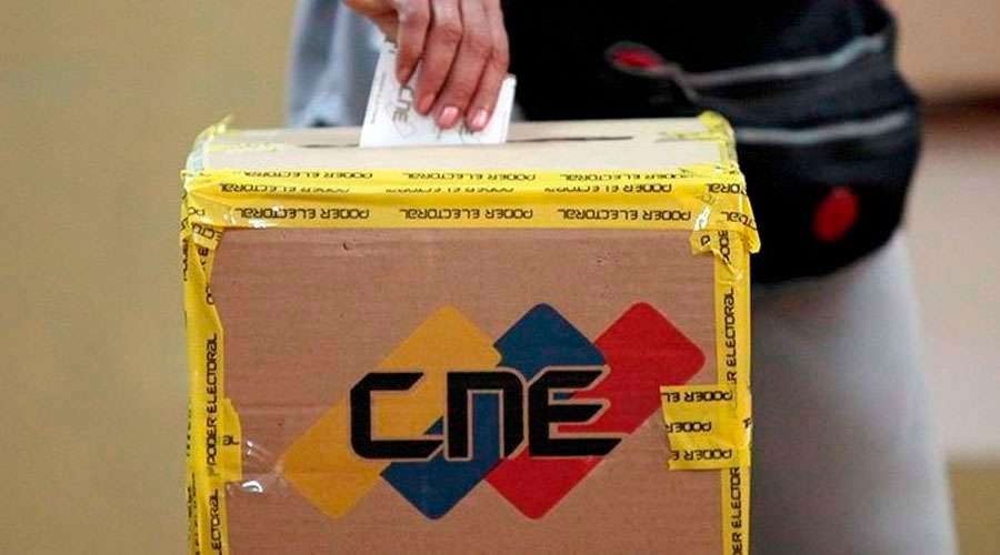 Obispos piden a venezolanos vencer el des&aacute;nimo y participar en elecciones regionales