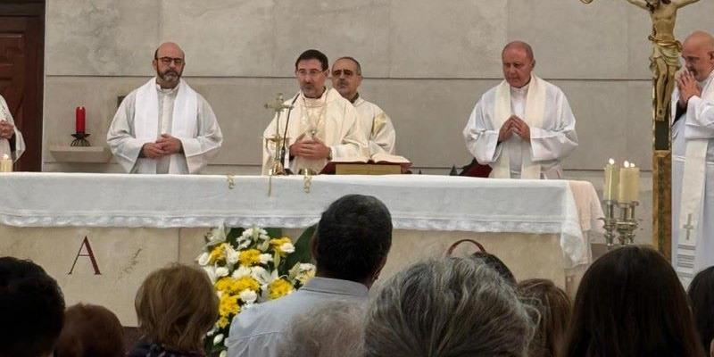 El cardenal Cobo preside la misa de Todos los Santos en el cementerio de Nuestra Se&ntilde;ora de la Almudena: &laquo;Venimos a reclamar la esperanza&raquo;