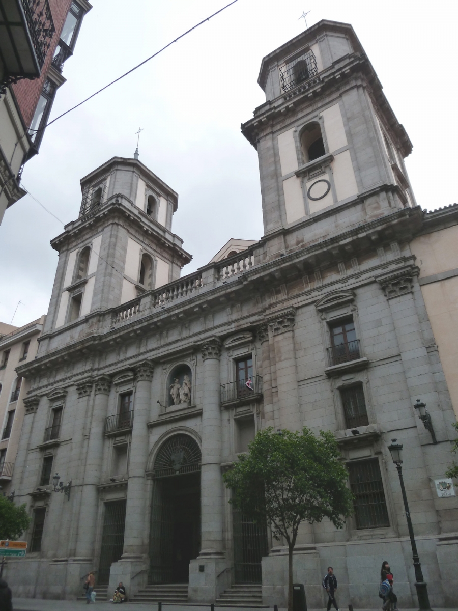 Los Heraldos del Evangelio celebran los primeros s&aacute;bados de mes en la Colegiata de San Isidro