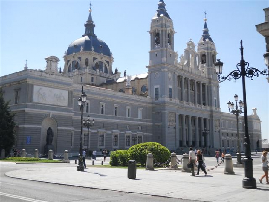 TVE retransmitir&aacute; las celebraciones del Triduo Pascual desde la catedral