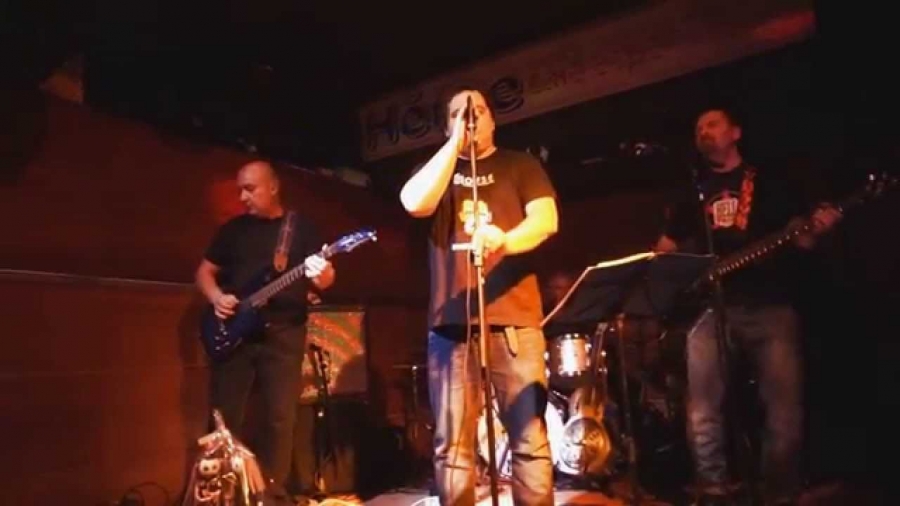 Una tarde de rock en el Centro de Atenci&oacute;n a Personas Sin Hogar CEDIA 24h