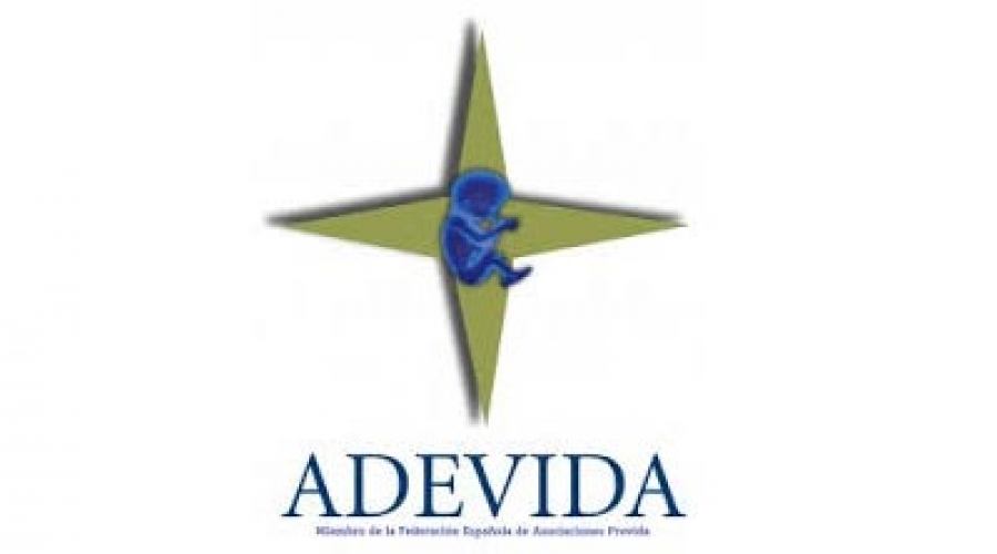 Bendición de los nuevos locales de ADEVIDA por el Arzobispo de Madrid