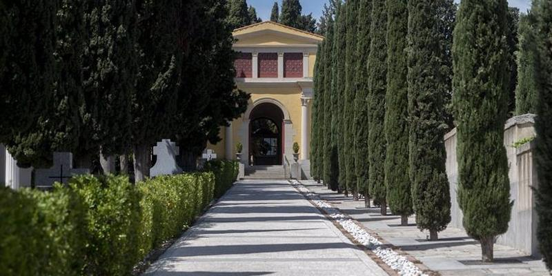 La Sacramental de San Isidro se prepara para la solemnidad de Todos los Santos y el d&iacute;a de los fieles difuntos
