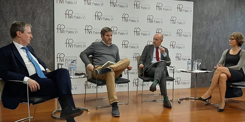 Isabel Garc&iacute;a Tejerina asegura que frente a la despoblaci&oacute;n rural &laquo;no hacen falta h&eacute;roes sino oportunidades&raquo;