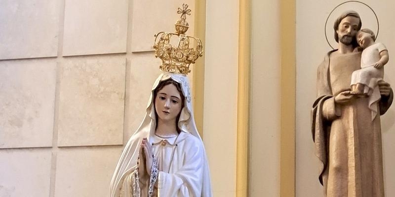 Vicente Mart&iacute;n Mu&ntilde;oz, obispo auxiliar de Madrid preside la Misa Solemne por el 75&ordm; aniversario de la parroquia Nuestra Se&ntilde;ora del Rosario de F&aacute;tima