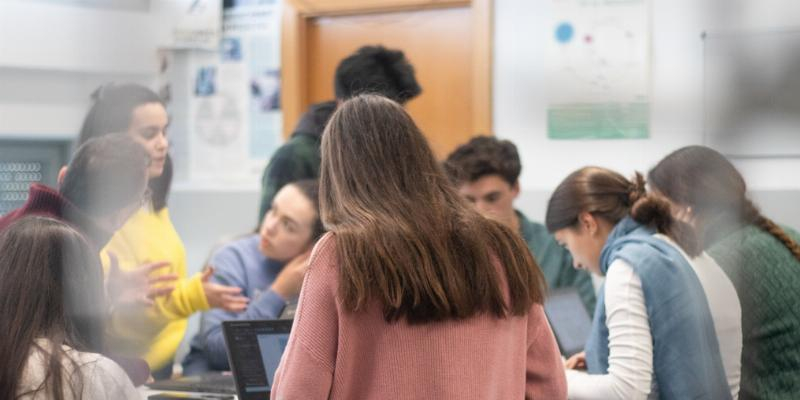Juan Ram&oacute;n de la Serna, director del Colegio Internacional J. H. Newman, en el 20&ordm; aniversario: &laquo;Es una historia de pasi&oacute;n por la educaci&oacute;n, de amor a la raz&oacute;n y a la libertad&raquo;
