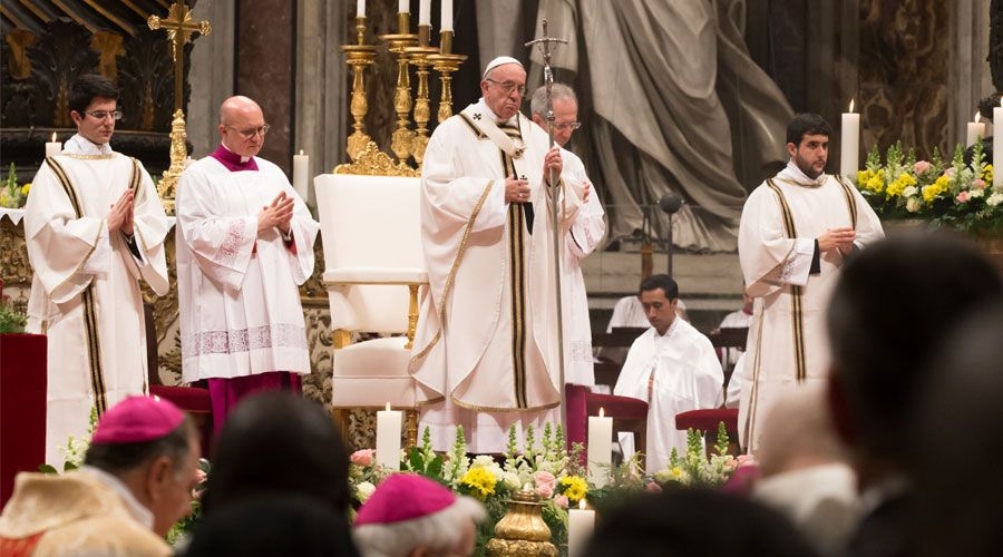 El Papa a los consagrados: Sois el amanecer de la Iglesia