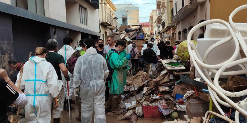 Un grupo de voluntarios de J&oacute;venes Madrid viaja este fin de semana a Catarroja para &laquo;llevar un poco de esperanza y consuelo&raquo;